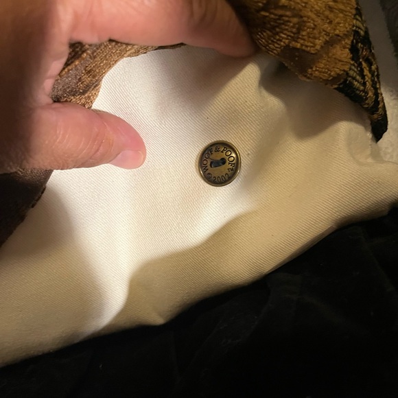 Vintage! Woof N Poof Christmas Santa Tapestry with  Signature Button. - Picture 7 of 15